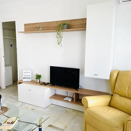 Apartment Laguna At *